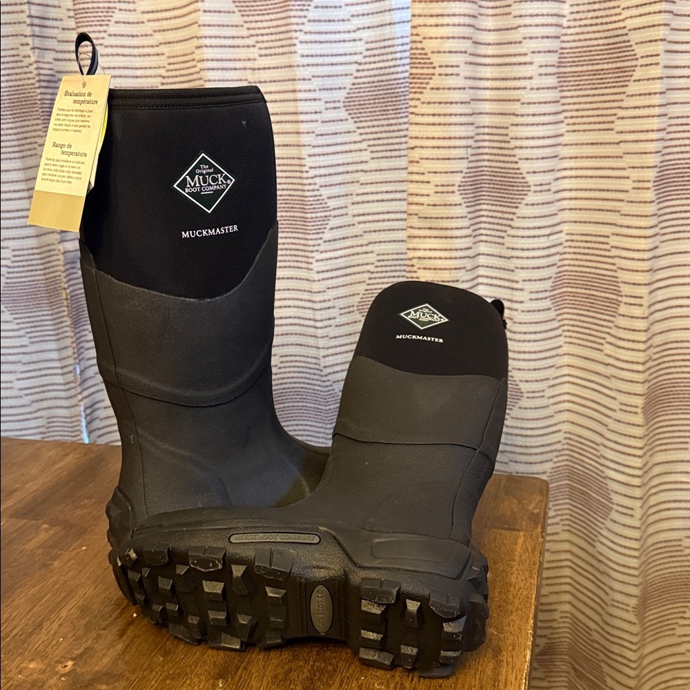NIB Muck Muckmaster Black Boots